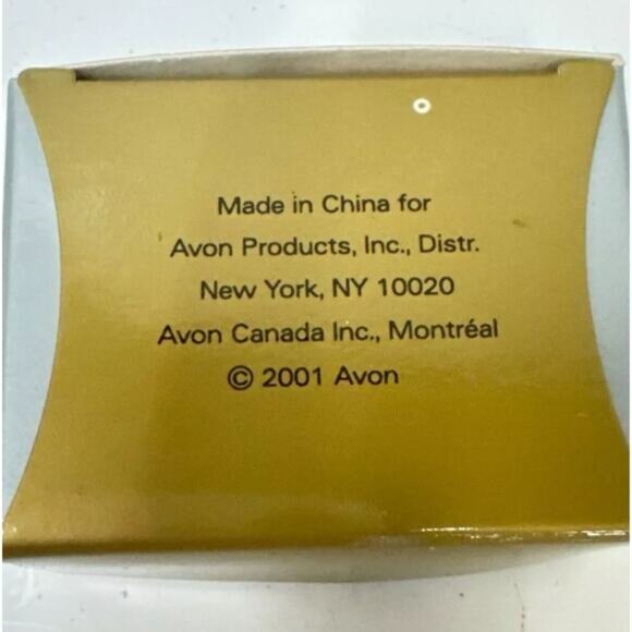 Avon vintage 2001 Pearlesque earrings - Picture 3 of 5